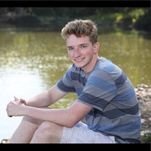 Meet your Posher, Alex